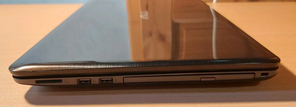 Asus Notebook intel core i3 in Losheim am See