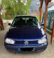 Treuer VW Golf 4 / 1,4 16V / Allwetterreifen Neu/ Zahnriemen Neu Frankfurt am Main - Bockenheim Vorschau