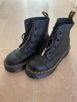 Dr. Martens Schwarz Stiefel Leder 40 Nordrhein-Westfalen - Waldfeucht Vorschau