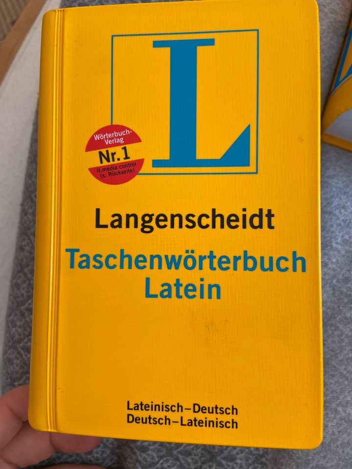 Taschenwörterbuch Latein Langenscheidt in Ingolstadt