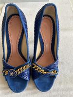 Wunderschöne Peeptoes John Galliano Gr.38 Royalblau Hessen - Bürstadt Vorschau