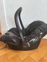 Kindersitz Maxi Cosi mit Babyeinsatz Berlin - Wilmersdorf Vorschau