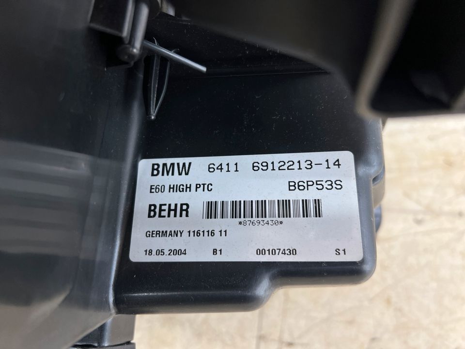 Heizungsanlage Luftkasten Klima Gebläse BMW 5 E60 3L 6912213 in Remscheid