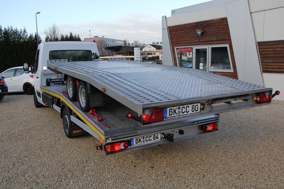 Abschlepper Lieferwagen Transporter Rent Mieten Auto überführen. in Backnang