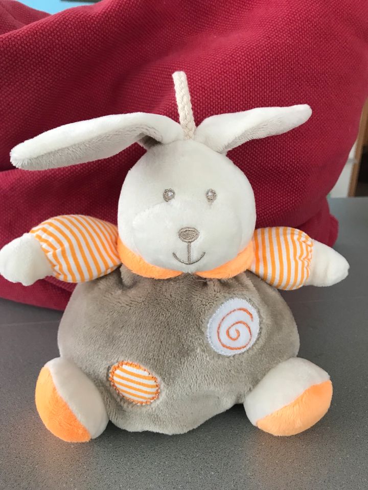 Hase Ostern Osterhase Rassel Kuscheltier Baby in Ebern