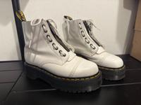 Dr. Martens Sinclair Gemilltes Nappaleder Plateaustiefel 39 Berlin - Lichterfelde Vorschau