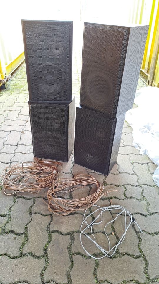 4 schwarze 3-Wege-HiFi-Lautsprecherboxen, gebraucht in Höxter
