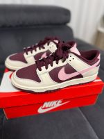 Neu: Nike Dunk low Valentine (2023) Düsseldorf - Bilk Vorschau