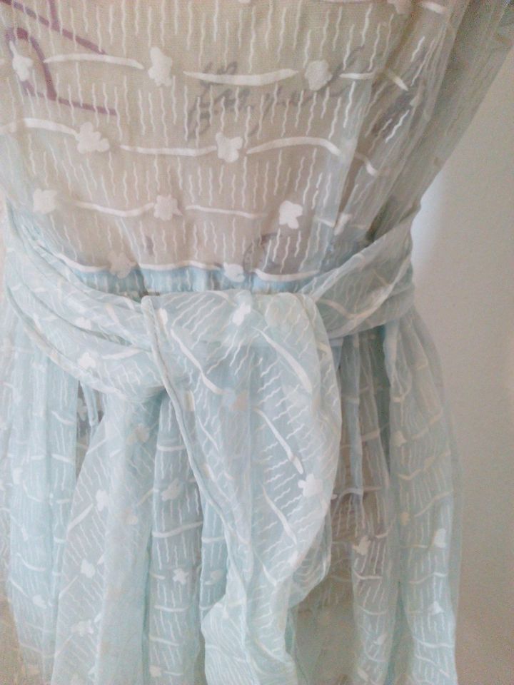 Retro-Mode – hellblaues Hochzeitskleid, für Petticoat, Größe 38 in Neubrandenburg