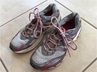 Adidas Schuhe supernova 38 2/3 bzw. 39 Baden-Württemberg - Vaihingen an der Enz Vorschau