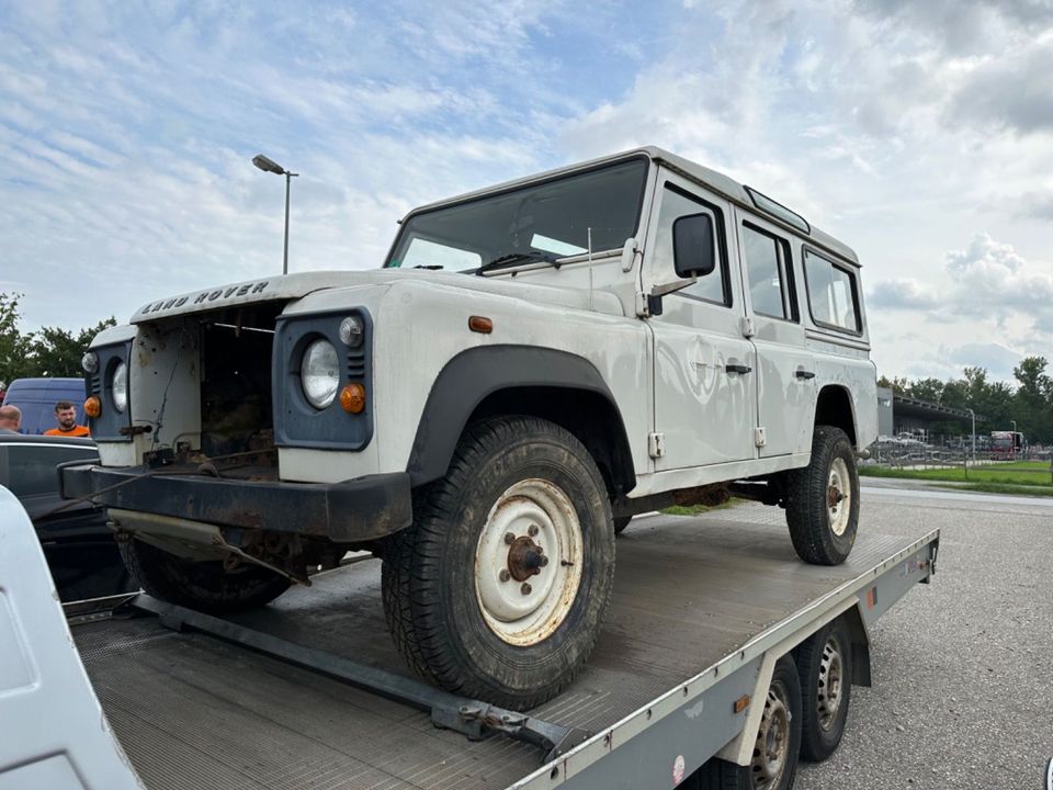 Land Rover Defender 110 TD4 E Station Wagon*1-Hand*Motoscha in Landau a d Isar