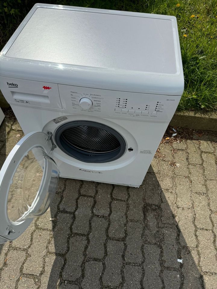 BEKO Waschmaschine mit 1200 Umdrehungen in Hamburg