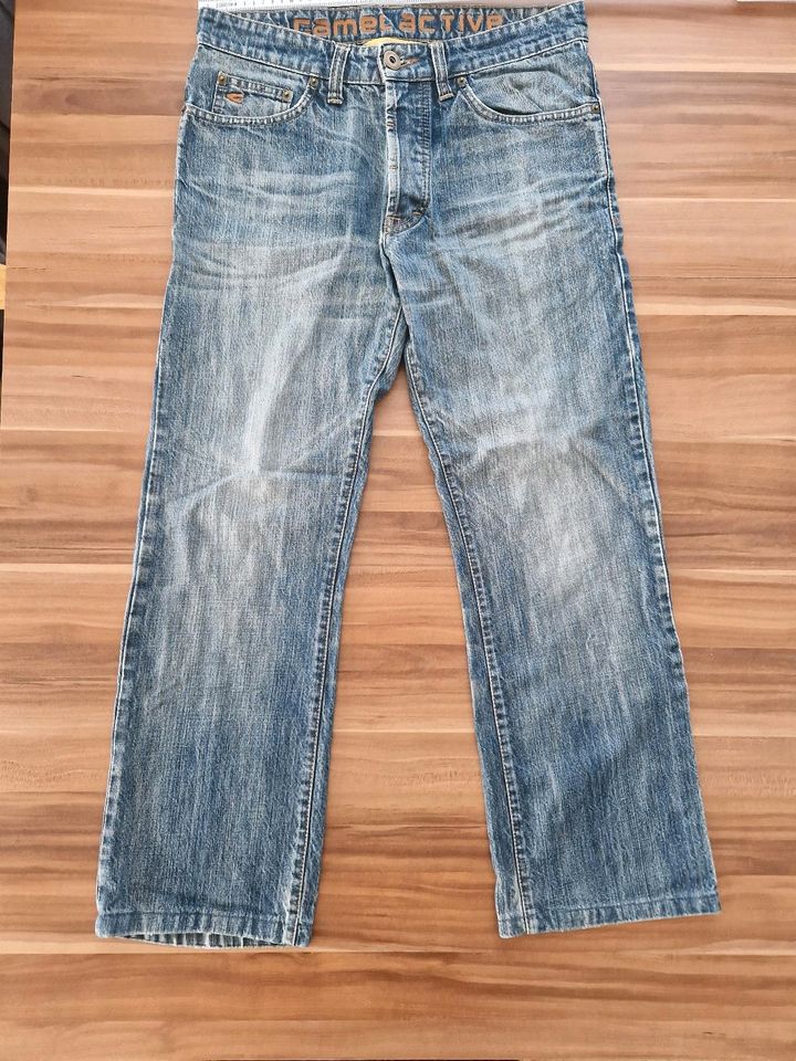 Jeans Gr. 32/30 Camel active in Sehnde