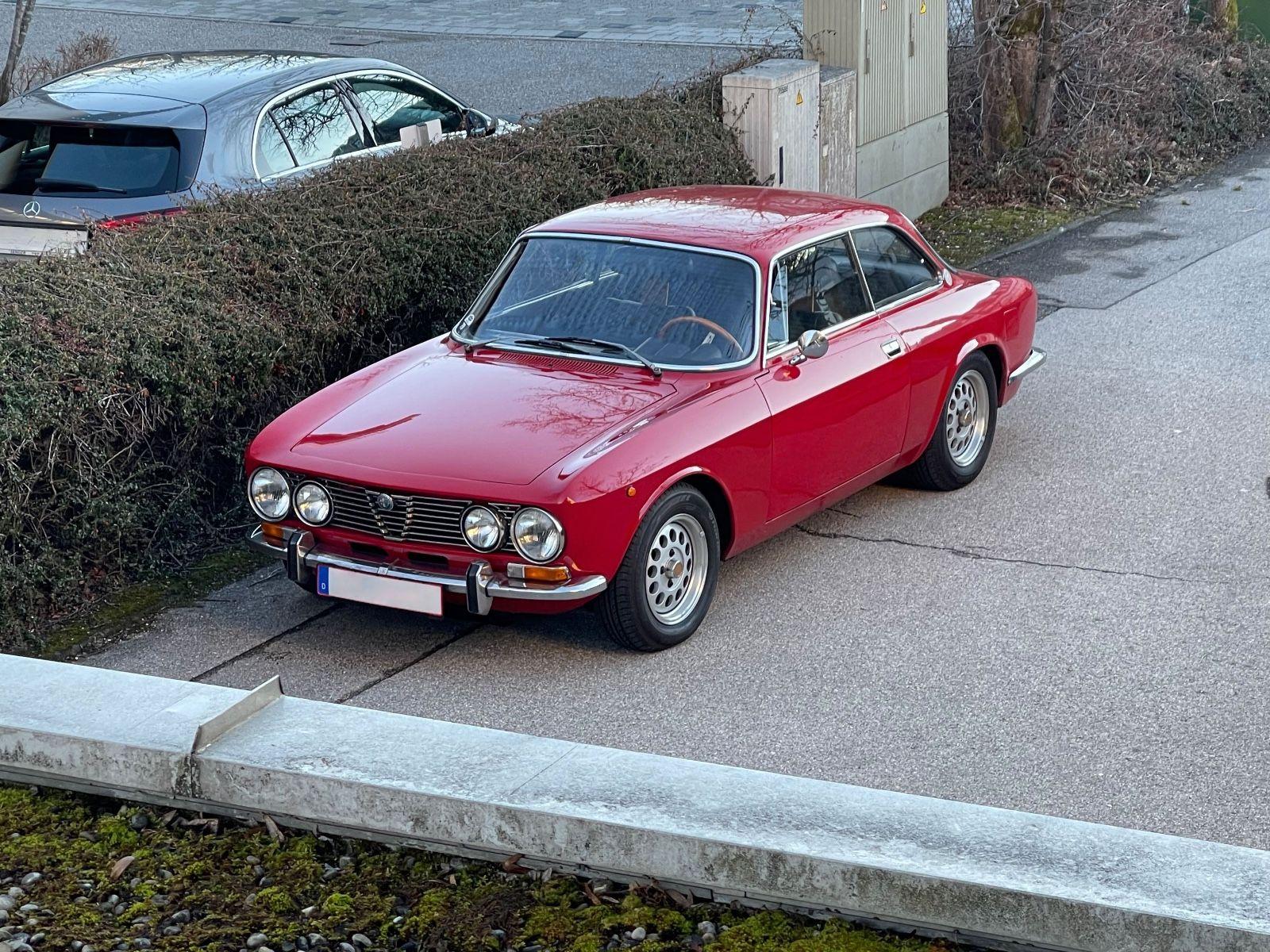 Abbildung des Autos Alfa Romeo 2000 GT Veloc…