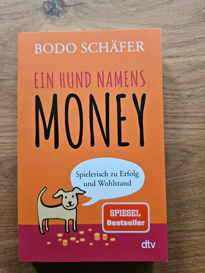 Buch eun Hund namens Money in Odenthal