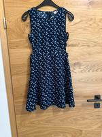 Sommerkleid mit seitlichen cut outs Bayern - Laufen Vorschau