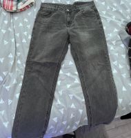 Graue Jeans Nordrhein-Westfalen - Kleve Vorschau