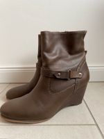 Esprit Stiefeletten / Stiefel / 39 / Damenschuhe /Winterstiefel Niedersachsen - Westergellersen Vorschau