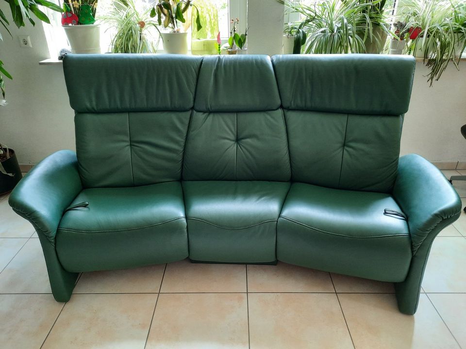 Trapezsofa (Couch) von Himolla, Echtleder, 3-Sitzer, dunkelgrün in Filderstadt