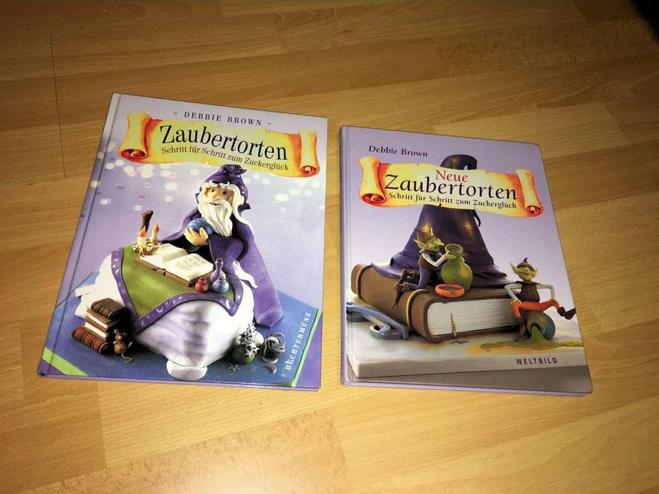 2 Bücher Zaubertorten in Burscheid