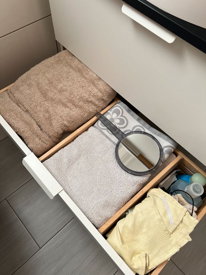 Badezimmer Schrank in Oer-Erkenschwick