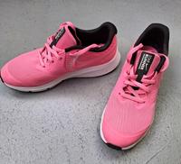Turnschuhe Nike in Größe 39 Nordrhein-Westfalen - Kamen Vorschau