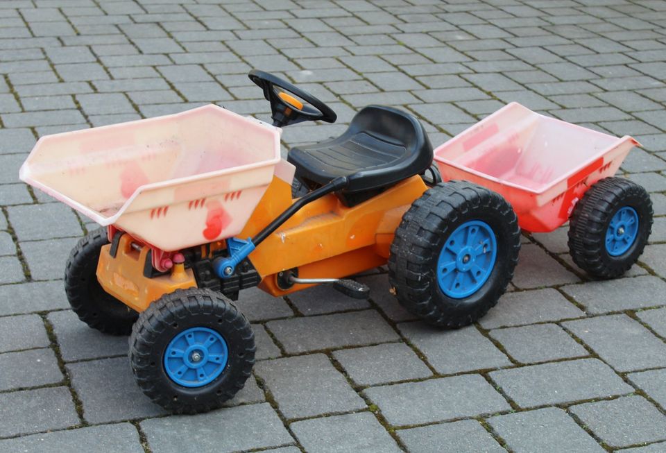 Trettraktor Dumper Hecht 51412 mit Anhänger in Rötha