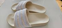 NEU Adiletten von adidas, Gr. 37, samt, beige/ weiß Sachsen-Anhalt - Dessau-Roßlau Vorschau