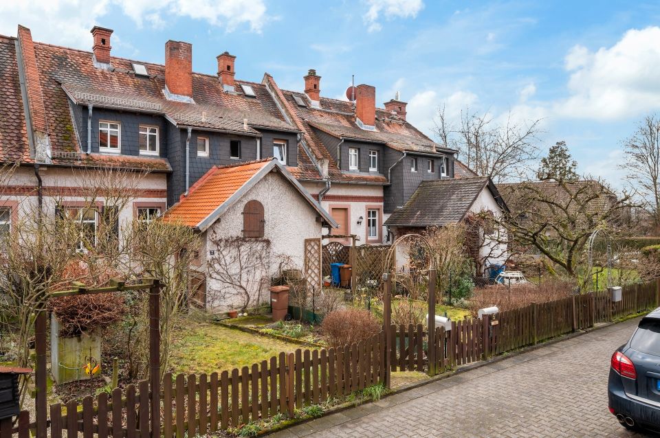 IM HERZEN DES TAUNUS - charmantes Reihenmittelhaus mit Garten in Kronberg in Kronberg im Taunus