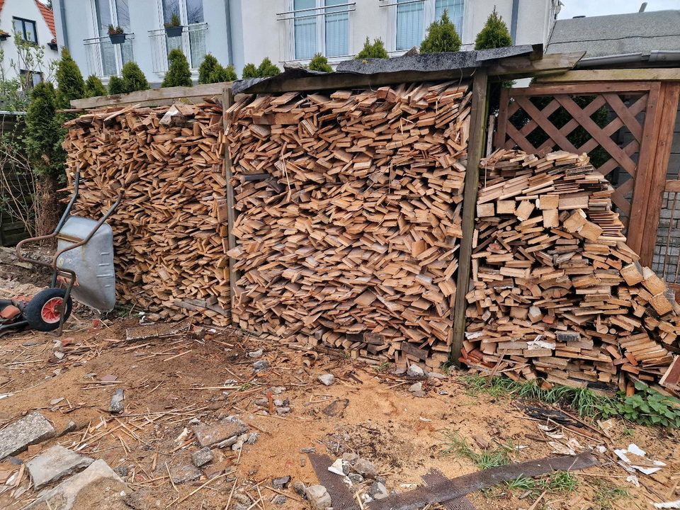 Holz geschnitten ca. 3,5cbm in Bremerhaven