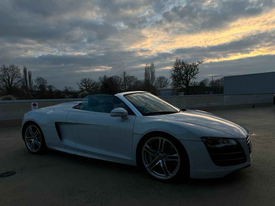 Audi R8 V10 mieten Köln / Hochzeitswagen mieten in Köln