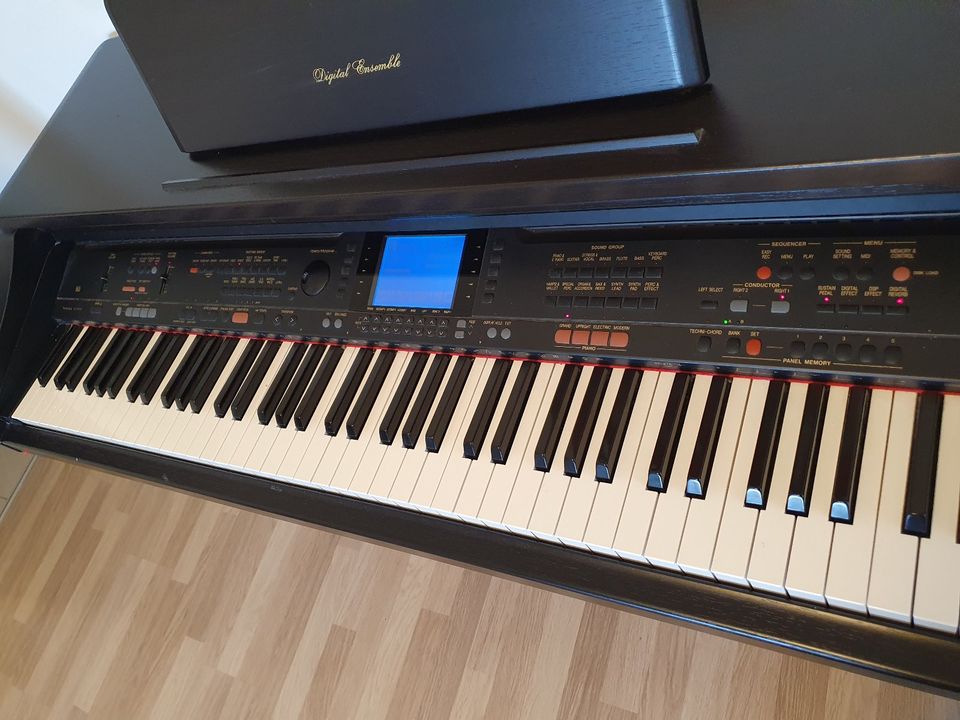 Digital Ensemble / E-Piano / Klavier - Technics SX-PR700 in Kirchseeon