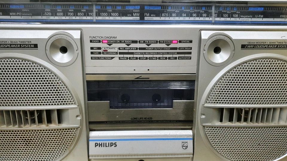 80er Jahre Ghettoblaster Philips D8134 Radio in Oberhausen