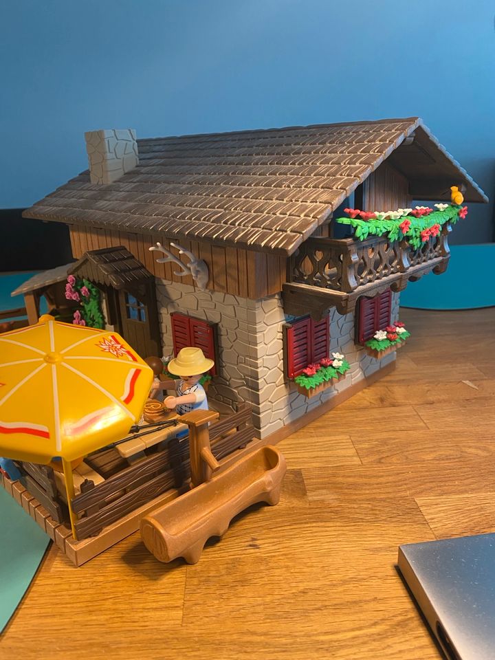 Playmobil 5422 Almhütte Berghütte Gasthaus in München