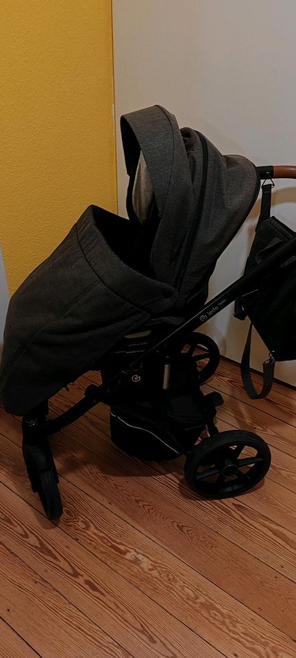 Jedo Tamel E34, Kinderwagen inkl. Sportaufsatz und Wickeltasche in Hamburg