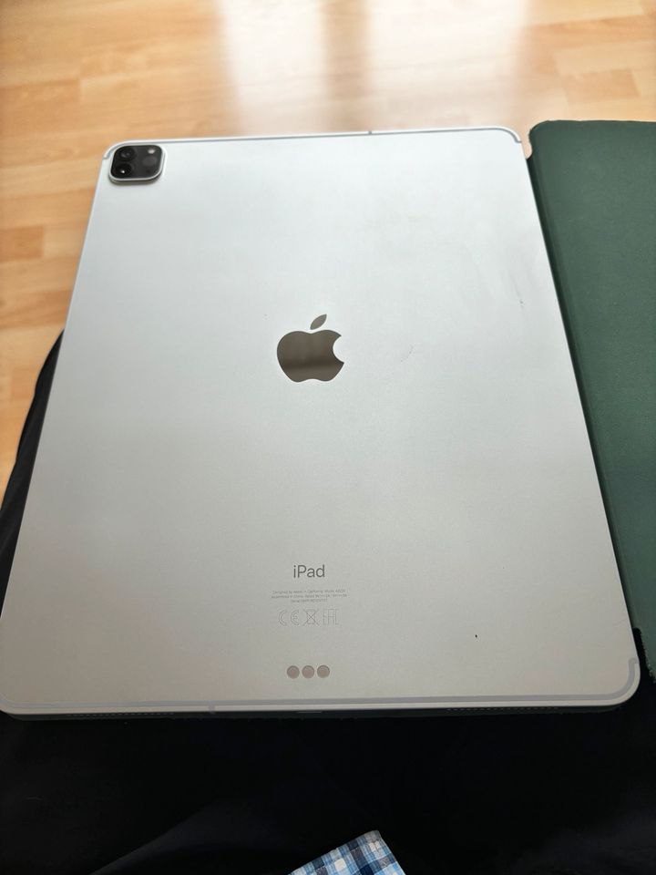 iPad Pro 12.9 256GB 4. Generation wifi+cell super Zustand! in Kalchreuth