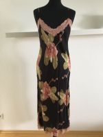 INTIMISSIMI Slip Dress langes Kleid mit Spitze verstellbar Gr. S Baden-Württemberg - Plochingen Vorschau