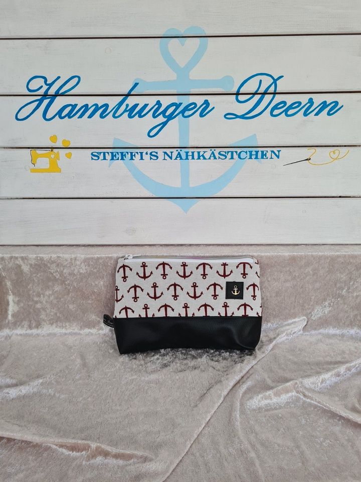 Kosmetiktasche „HamburgerDeern“ Anker rot dunkel oder hell in Hamburg
