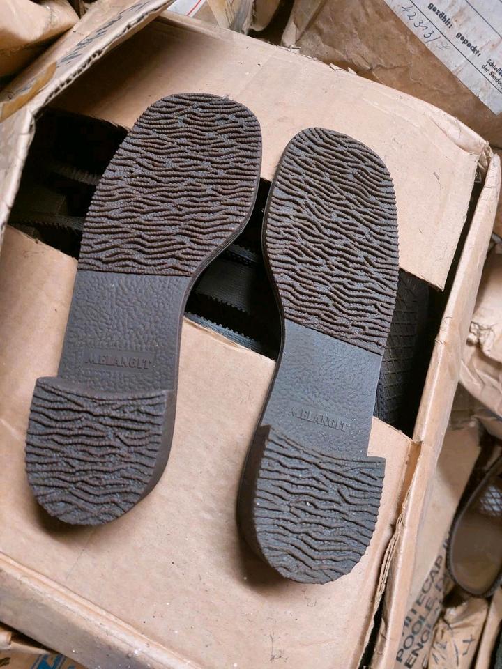 Schuhsohlen Gummi Gitterbox Schuhmacherbedarf Schuster Abfall in Creußen