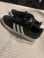 Adidas Grand TD schwarz/weiss Hr 431/3 Eimsbüttel - Hamburg Schnelsen Vorschau