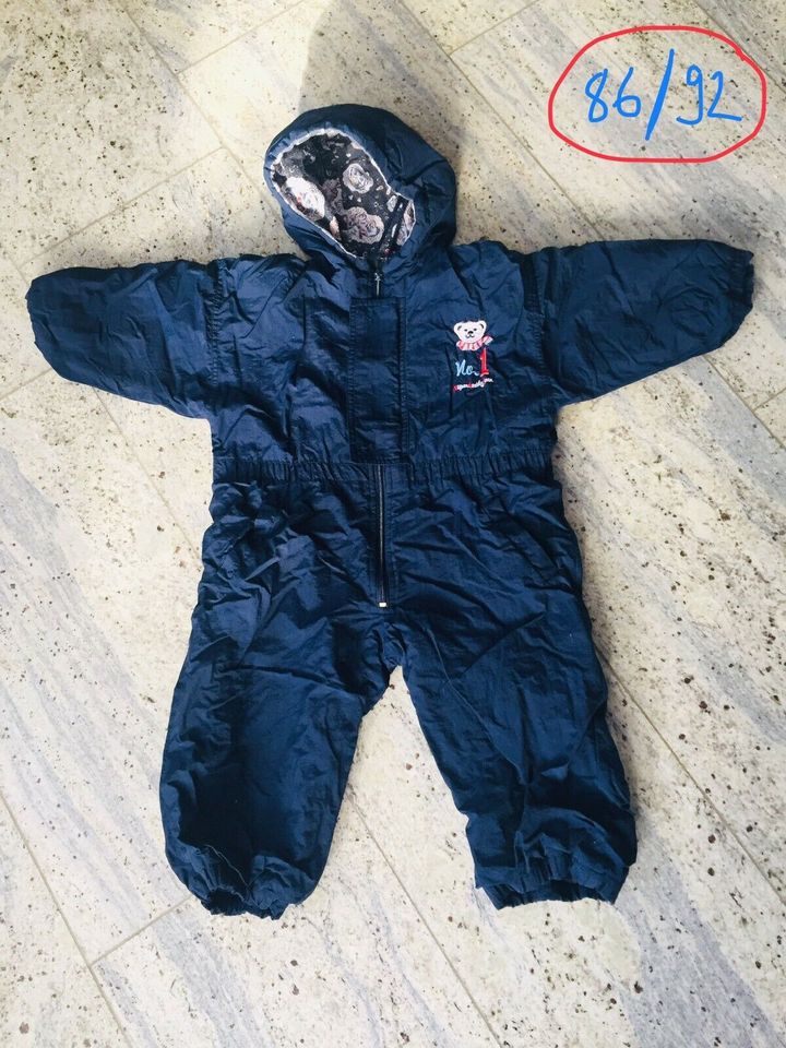 Schneeanzug Winterjacke Junge Mädchen 62 68 74 80 86 92 98 104 in Gunningen