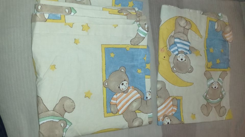 2 Vorhänge Babyzimmer ca 153*138 Bärchen in Zahna-Elster