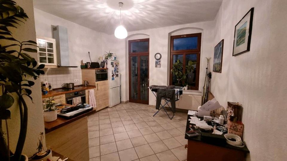 Wohnung - 2 OG, 2 Zimmer, Küche (inkl. Ausstattung) mit Balkon in Dresden