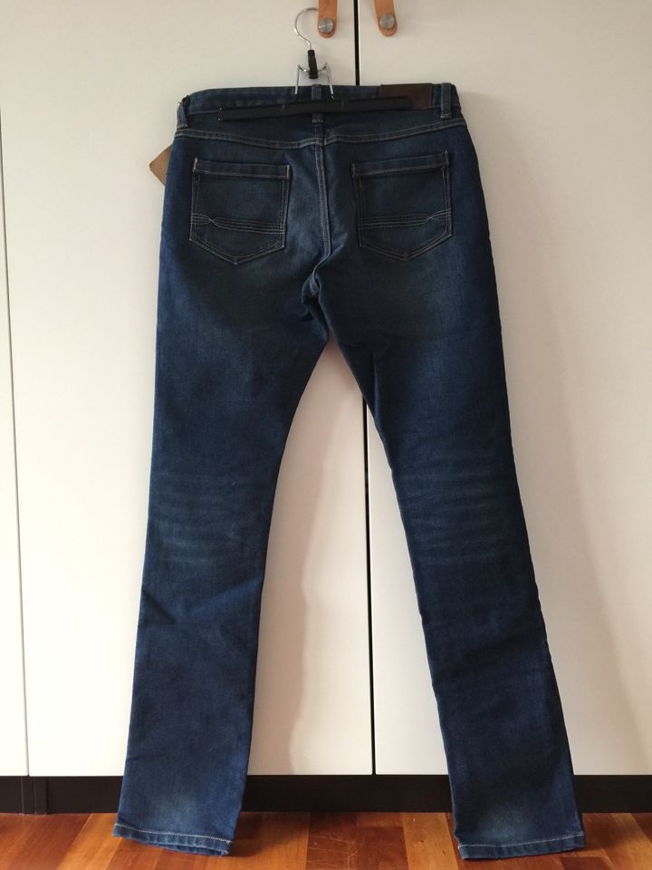 NEU Timberland Jeans Boot Cut Gr 25 wie 36 in Berlin