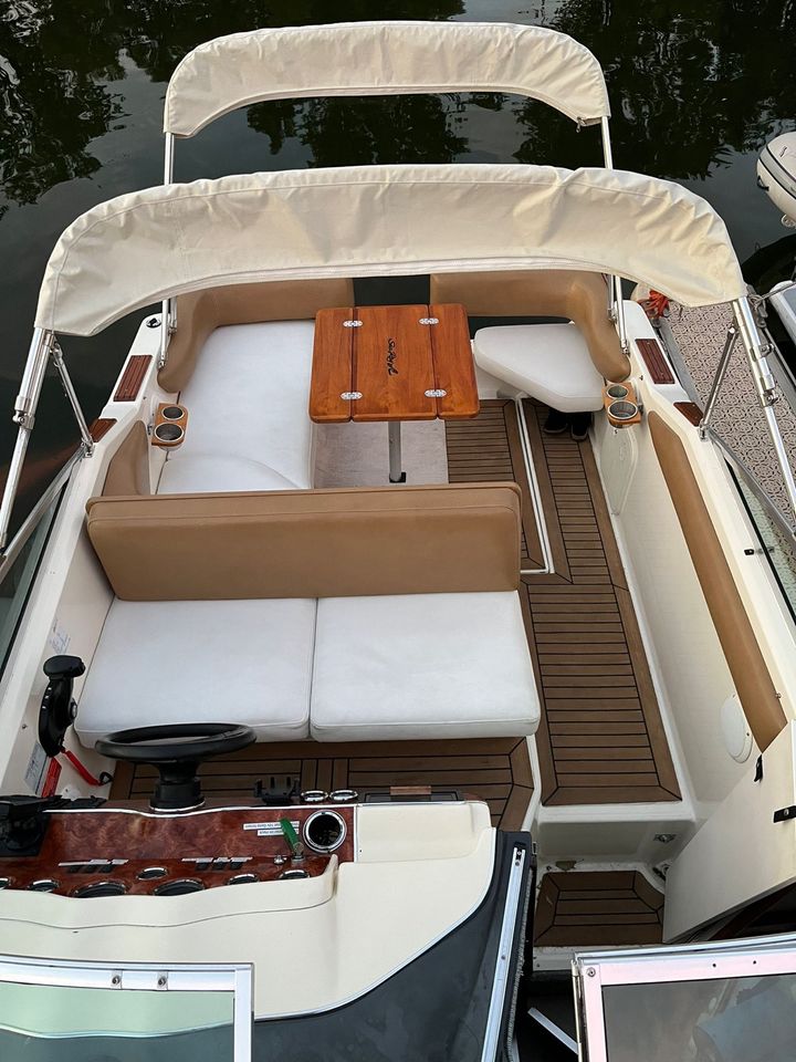 Sea Ray, 230 DA, neuer Motor, 6 Zylinder, 205 PS, Boot, in Krefeld