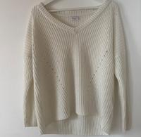 Only Strickpullover weiß mit V-Ausschnitt Gr. M Nordrhein-Westfalen - Overath Vorschau