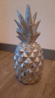 Deko Ananas silber, glitzernd, 32,5 cm Nordrhein-Westfalen - Hille Vorschau