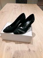 TANZSCHUHE in schwarz (NEU ) INTERNATIONAL 37/38 Bayern - Baar-Ebenhausen Vorschau