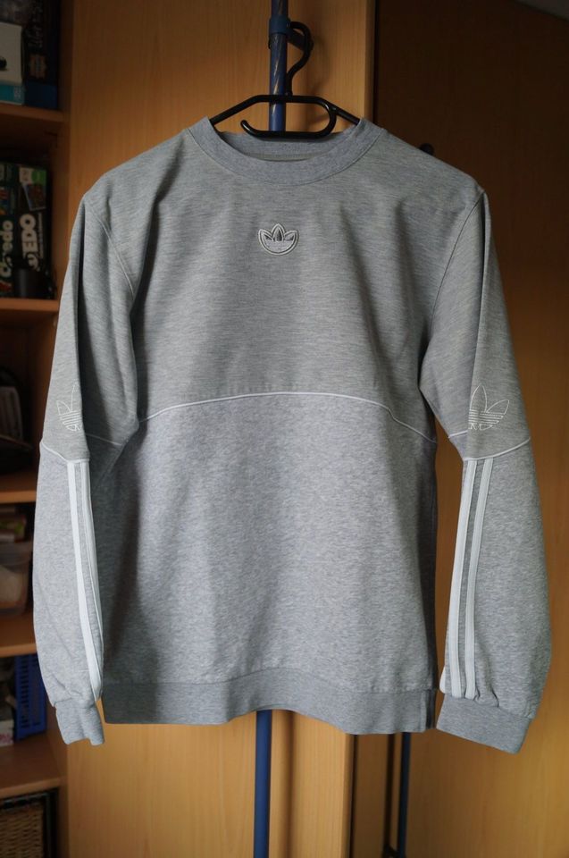 adidas Herren Sweatshirt Pullover Gr. s hellgrau in Freienwill (bei Flensburg)