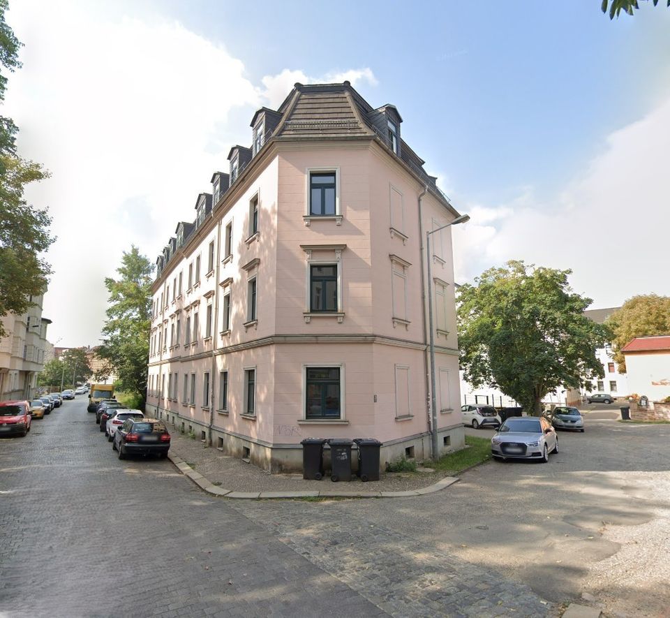 Schöne Zwei-Zimmer Dachgeschosswohnung in Schönefeld. in Leipzig